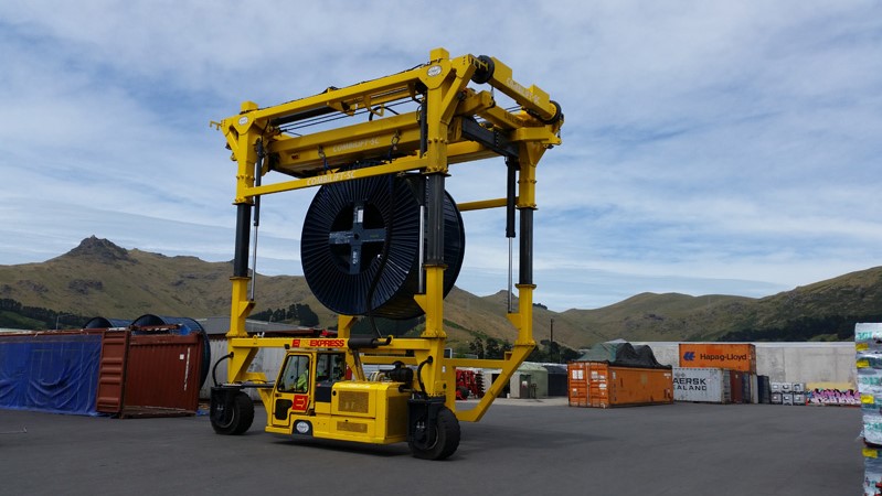 Reliable Straddle Carriers For Coil/Cable Drums